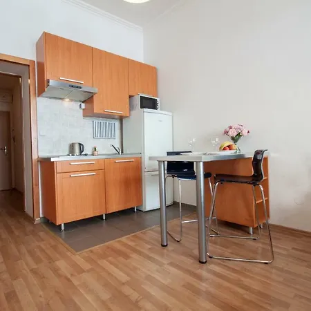 Апартаменты Vysehrad Apartmeet *