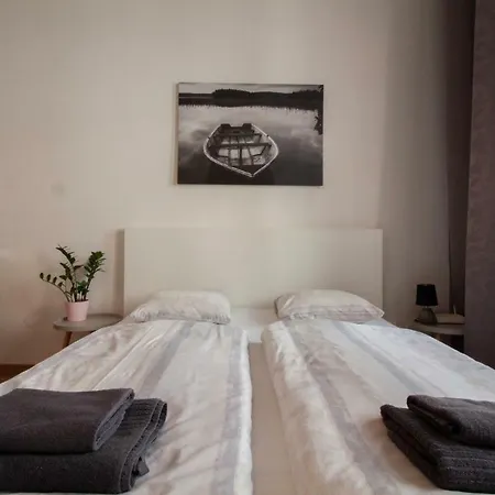 Vysehrad Apartmeet 公寓 *