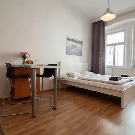 Vysehrad Apartmeet Апартаменты *