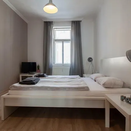Vysehrad Apartmeet Апартаменты *